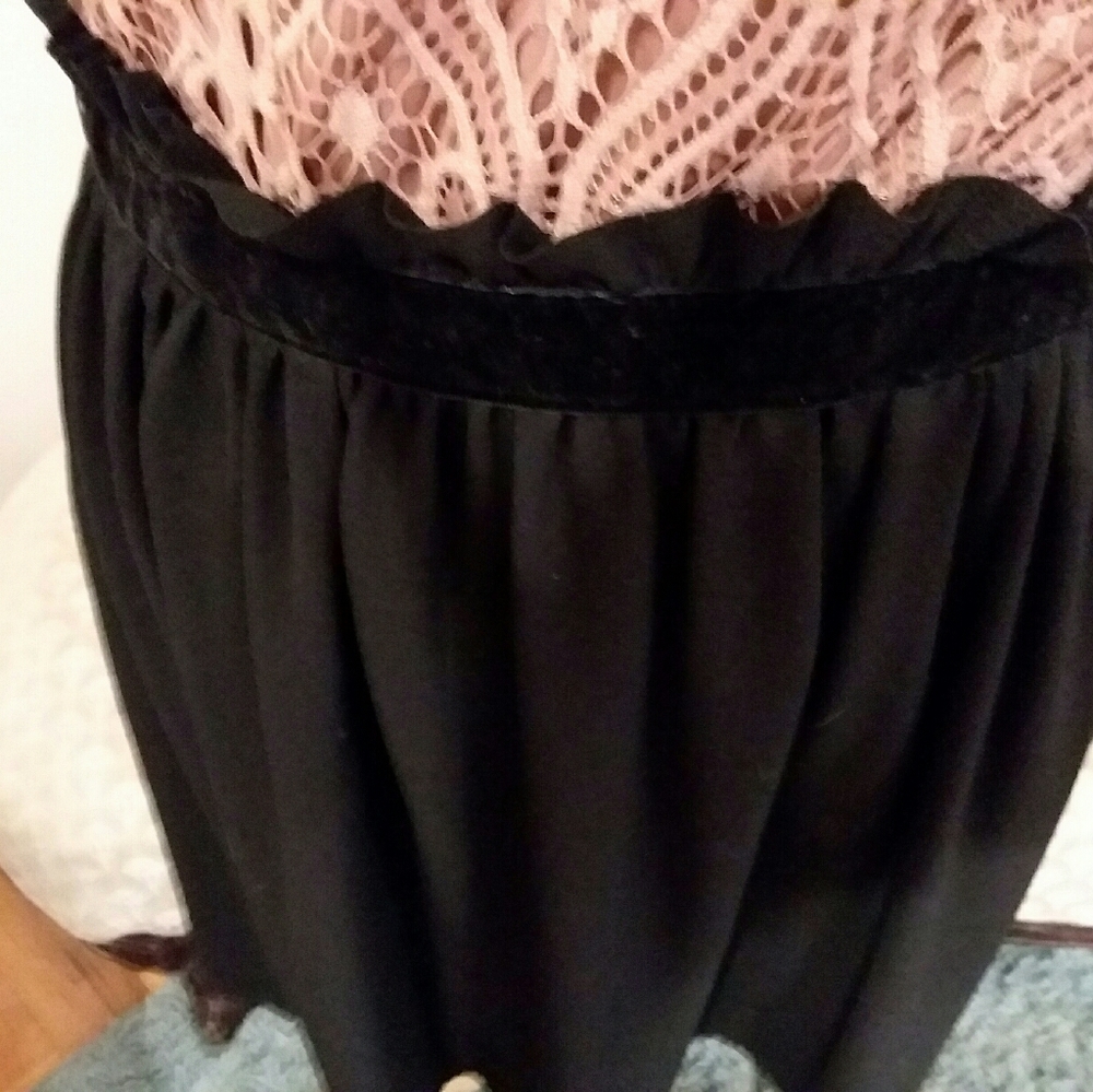 Dress - Picture 5 of 6